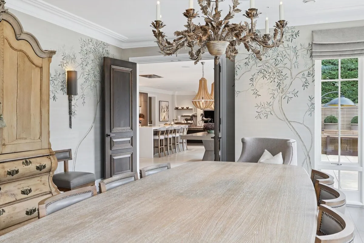 Esher Park Avenue, Esher, KT10, photo 9