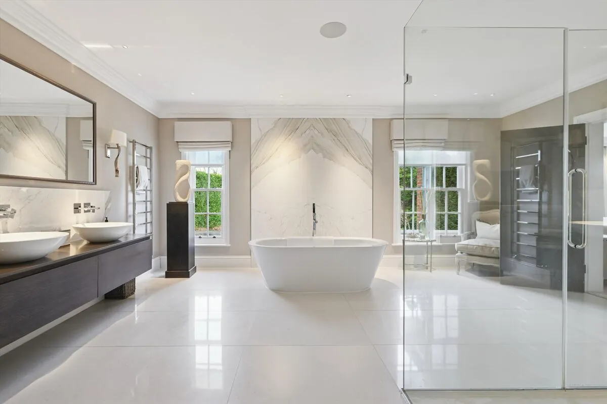 Esher Park Avenue, Esher, KT10, photo 21