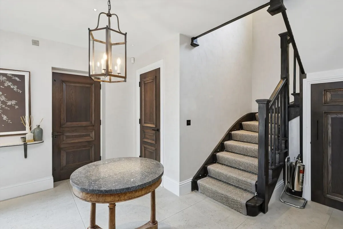 Esher Park Avenue, Esher, KT10, photo 36