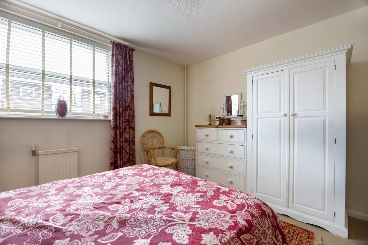 Evesham Road, Cheltenham, GL52, photo 6