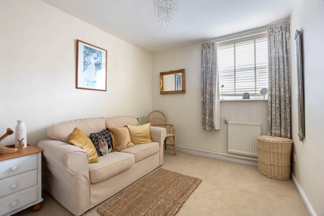 Evesham Road, Cheltenham, GL52, photo 7