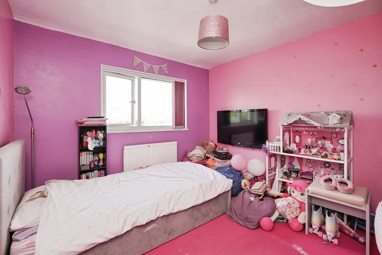Milner Close, Elvington, Dover, Kent, CT15, photo 15