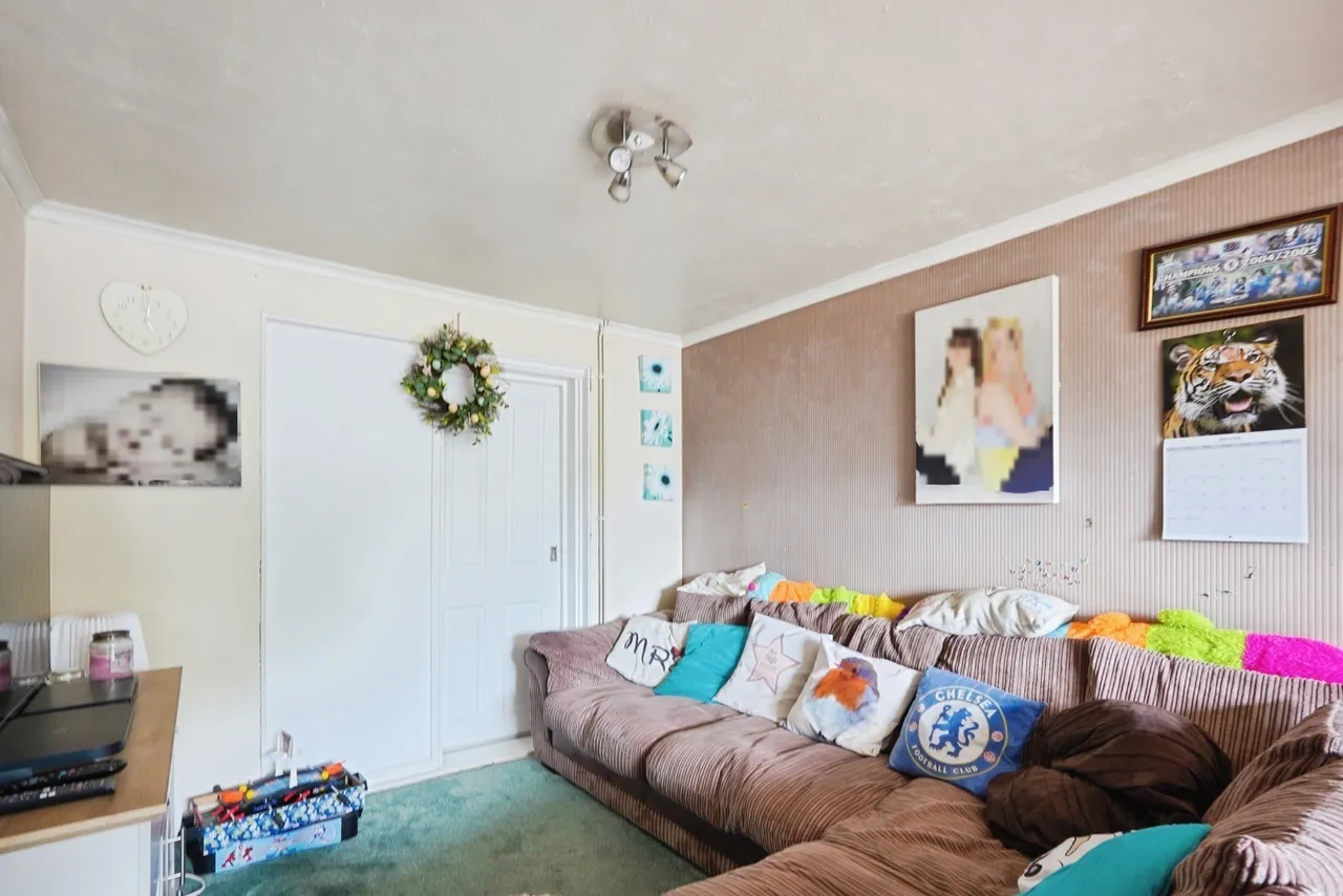Milner Close, Elvington, Dover, Kent, CT15, photo 10