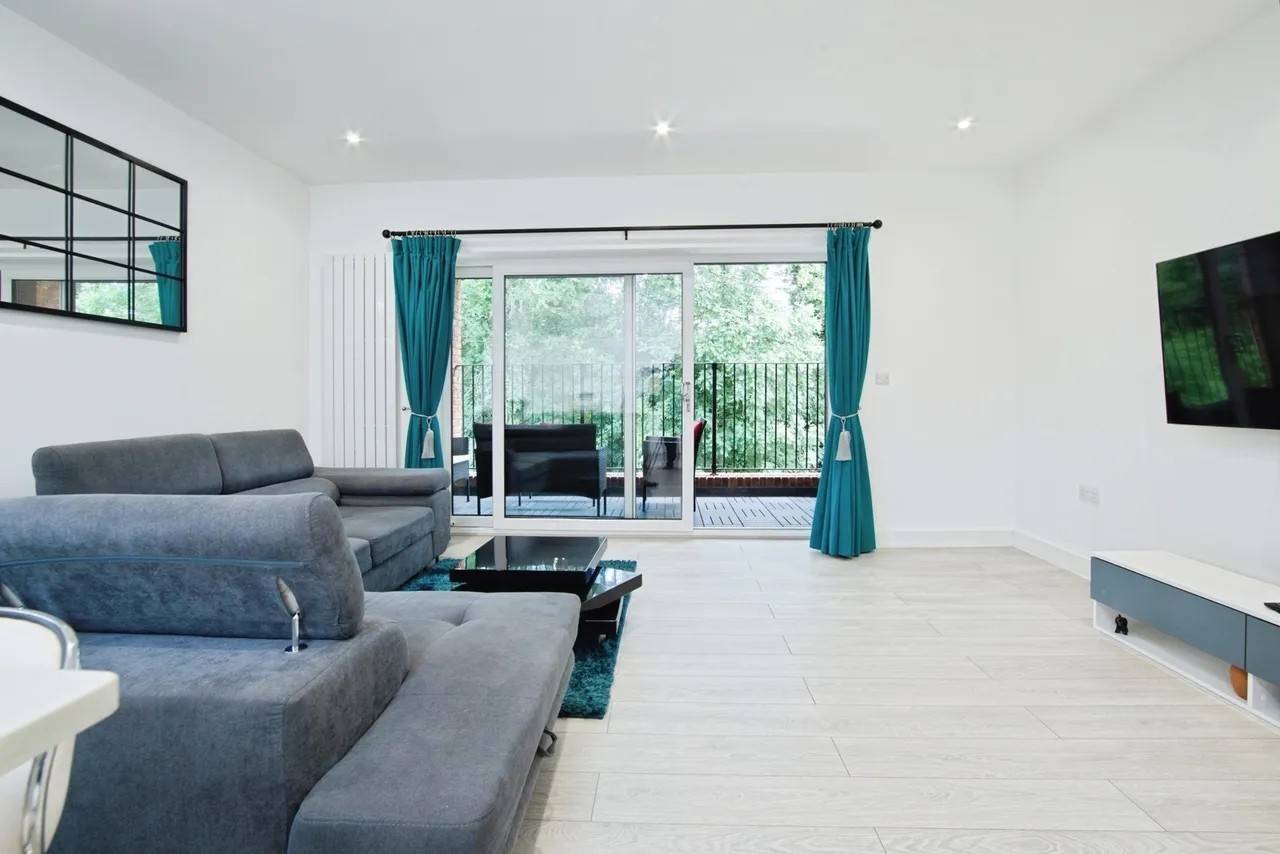 Brighton Road, PURLEY, Surrey, CR8, photo 4