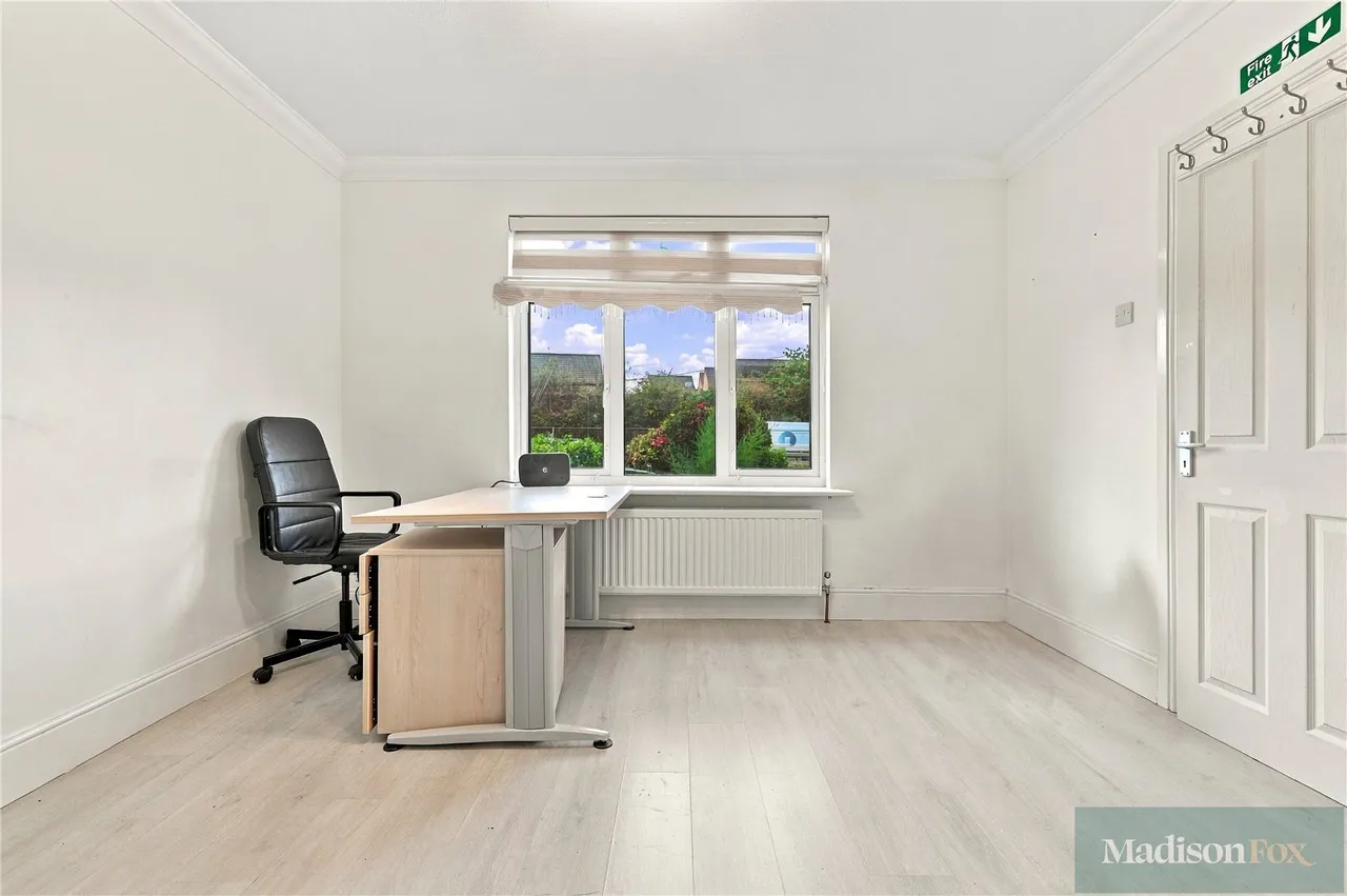 Great Cambridge Road, Cheshunt, EN8, photo 16
