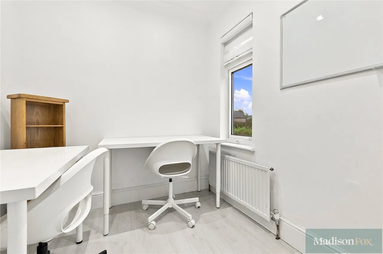 Great Cambridge Road, Cheshunt, EN8, photo 18