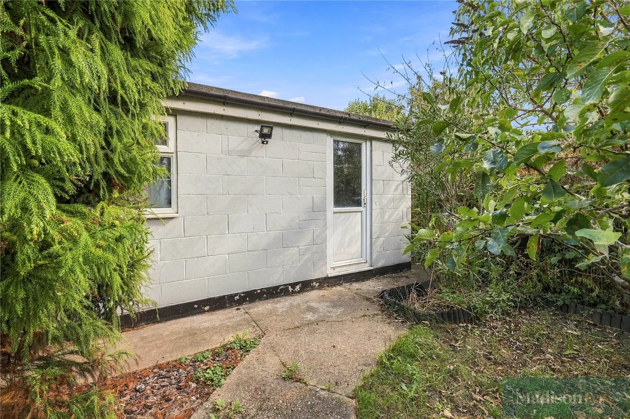 Great Cambridge Road, Cheshunt, EN8, photo 23