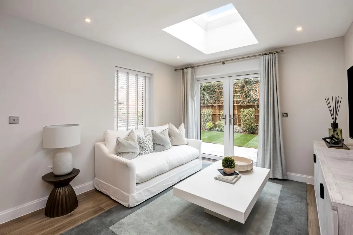 Brooklands Grove, Weybridge, KT13, photo 8