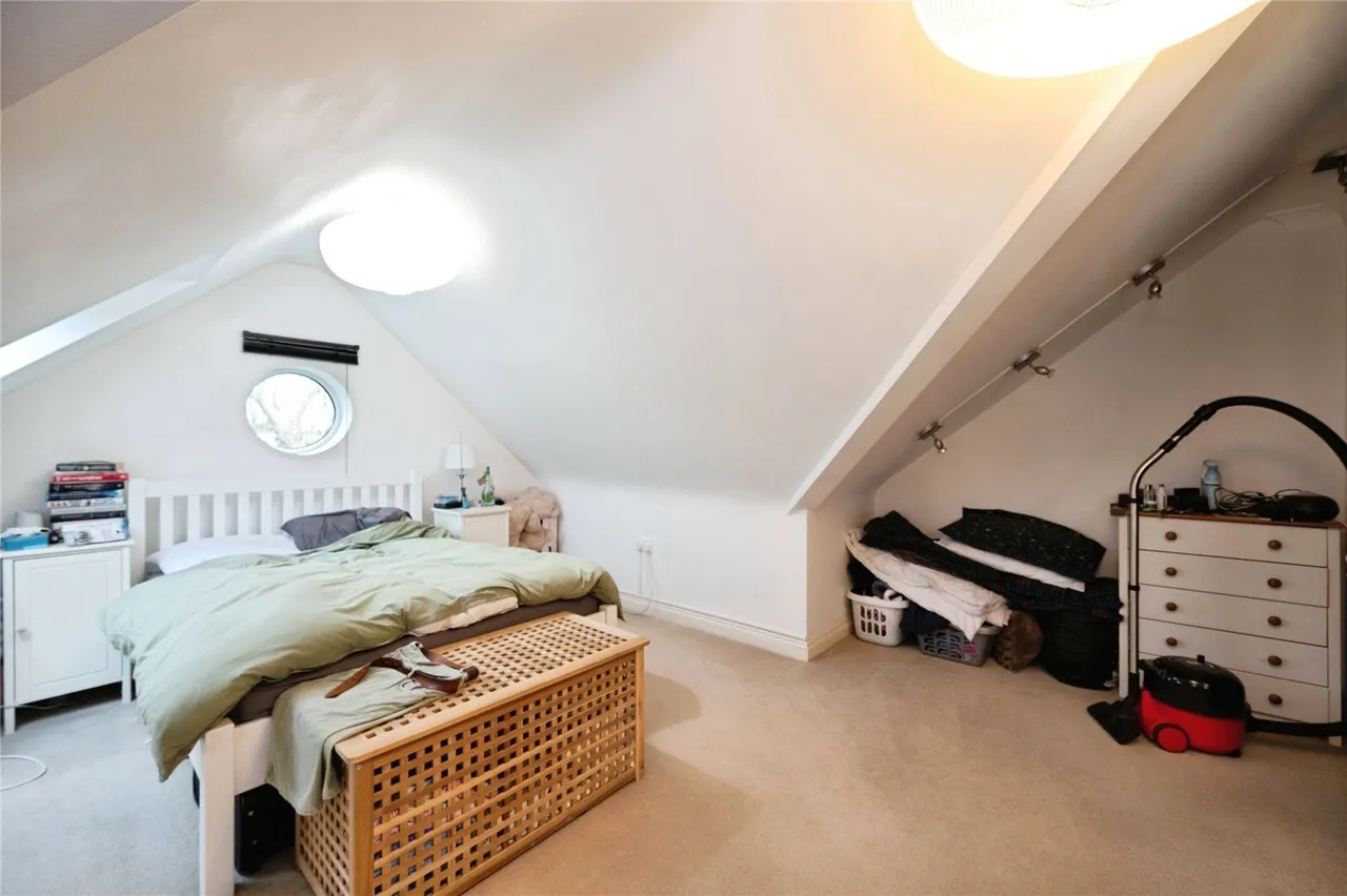 Station Road, Hayling Island, PO11, photo 6