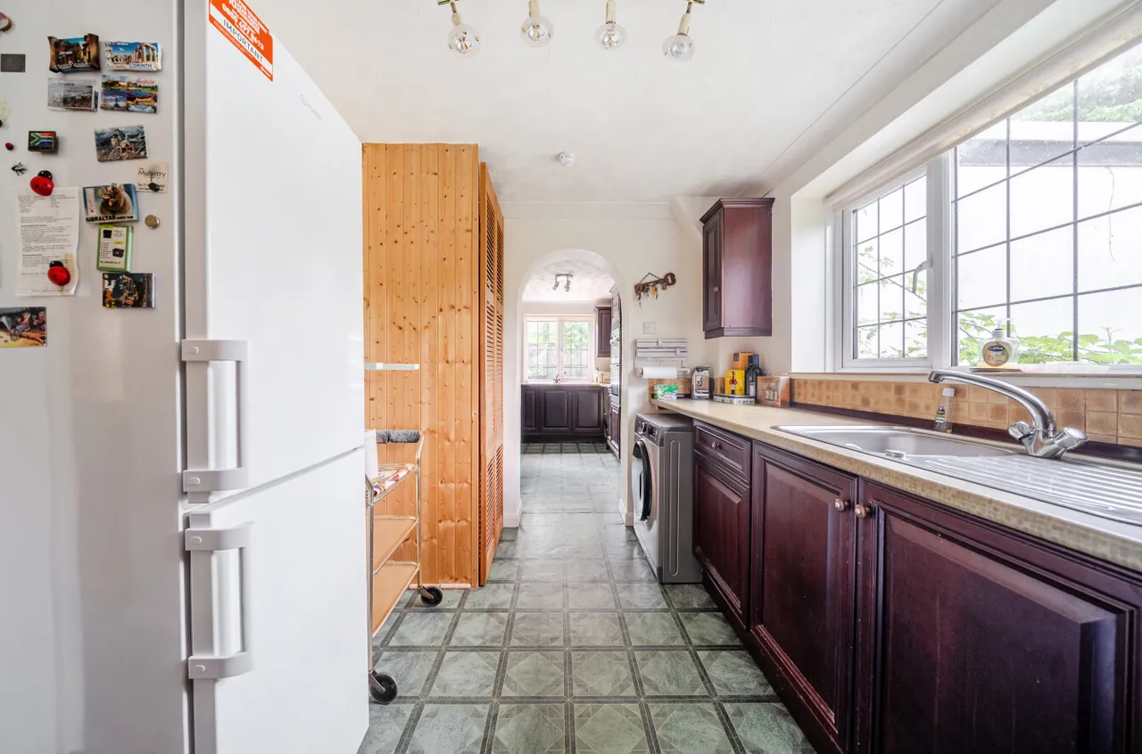 Church Lane, Witley, GU8, photo 11