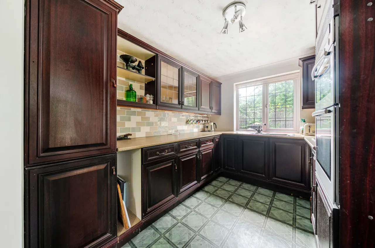 Church Lane, Witley, GU8, photo 9