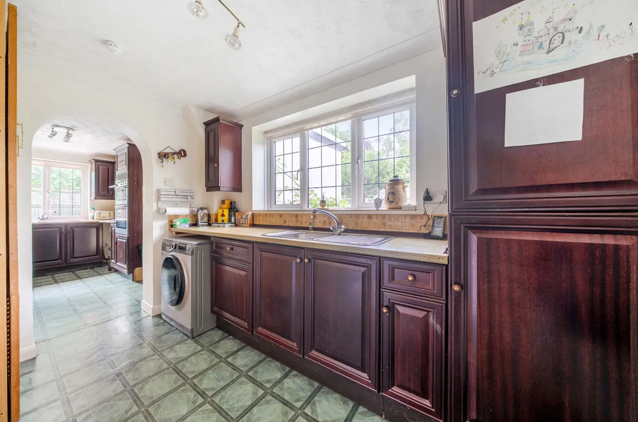 Church Lane, Witley, GU8, photo 10