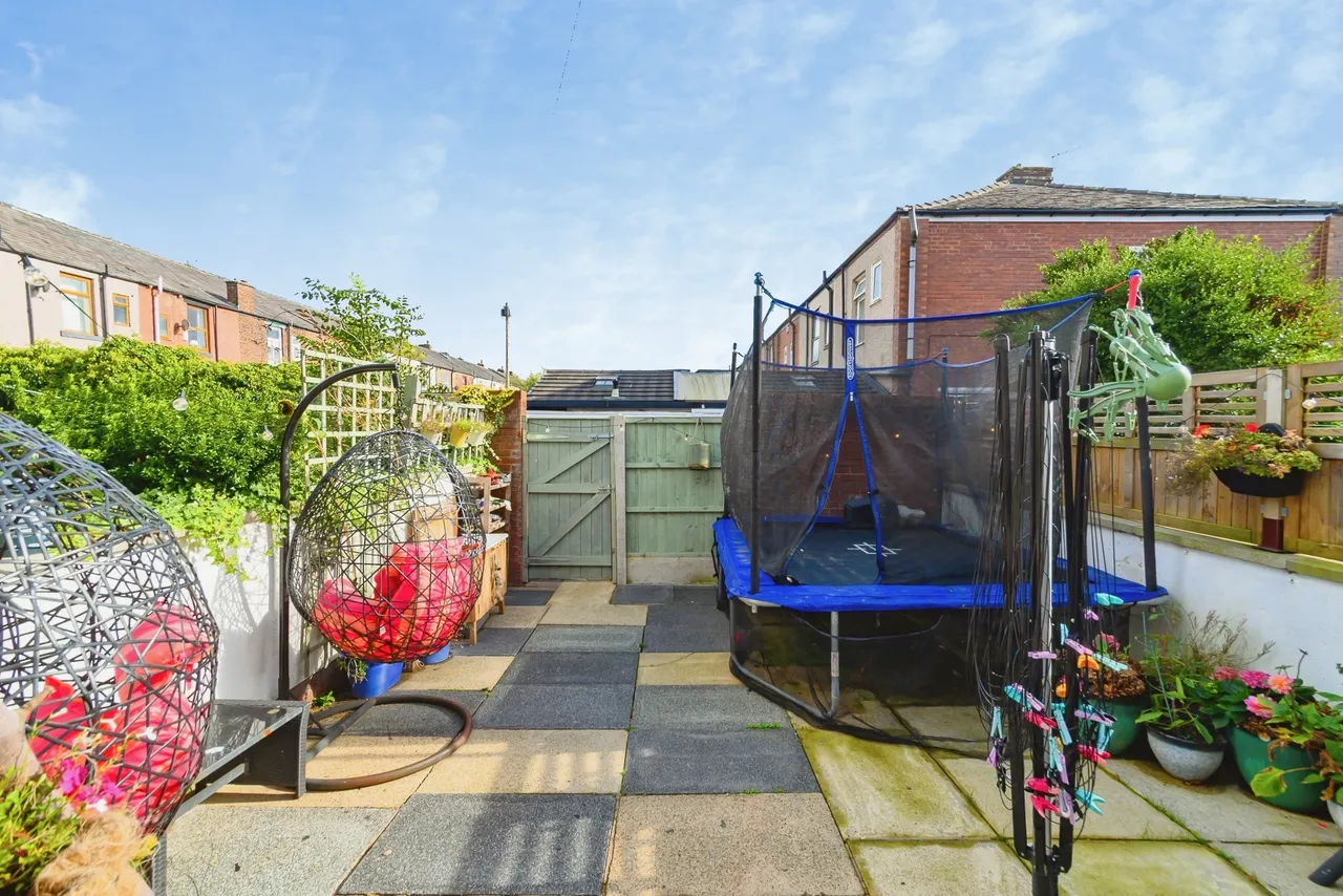 Harvey Street, Bury, BL8, photo 7