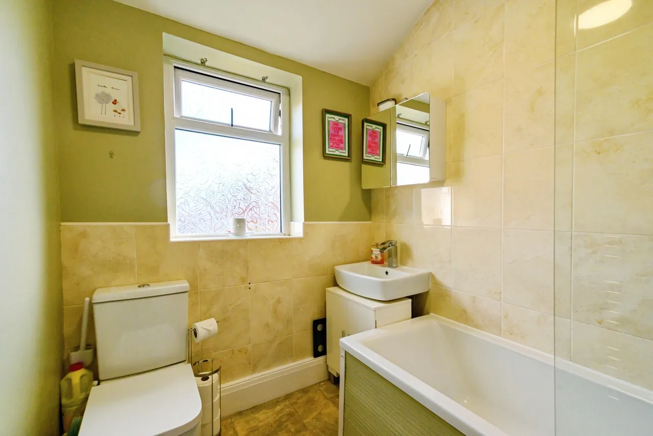 Harvey Street, Bury, BL8, photo 20