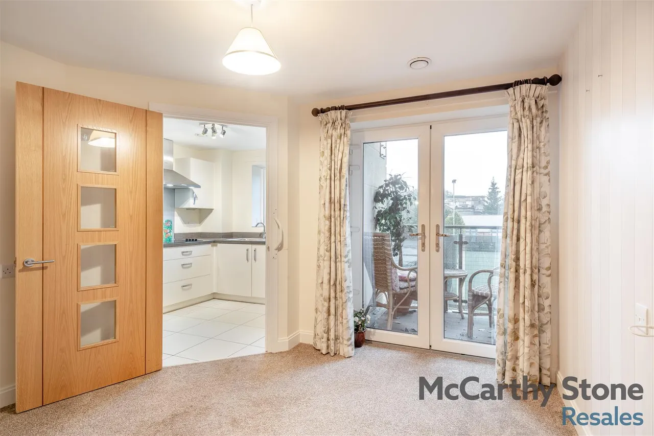 Wood Road, Wolverhampton, WV6, photo 9
