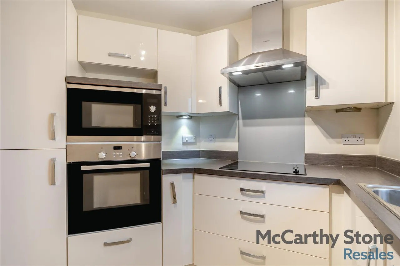 Wood Road, Wolverhampton, WV6, photo 11
