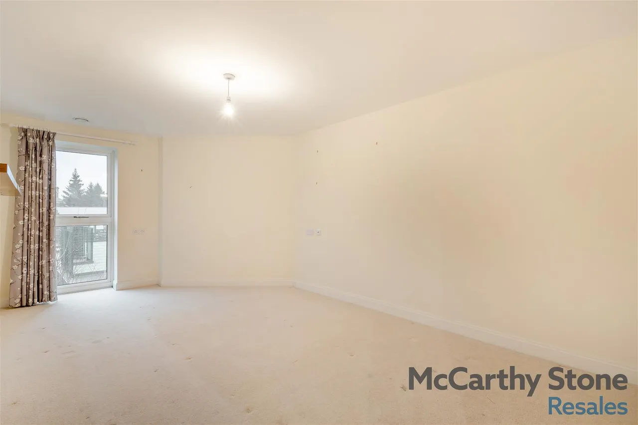 Wood Road, Wolverhampton, WV6, photo 15