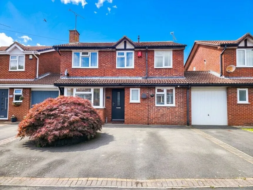4 bed house for sale, Hogarth Close, Bedworth, CV12