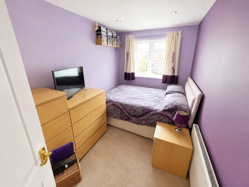 Hogarth Close, Bedworth, CV12, photo 12