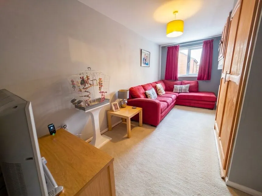 Hogarth Close, Bedworth, CV12, photo 5