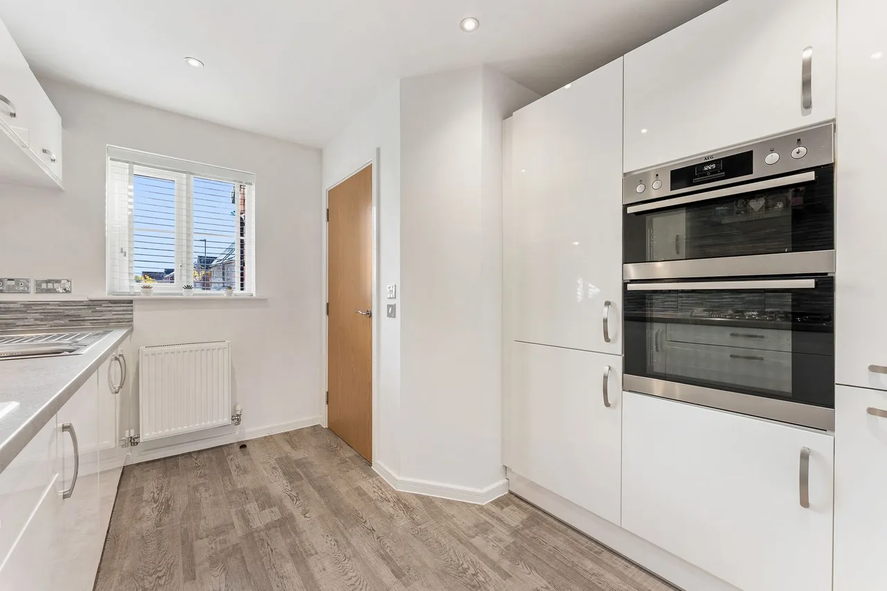 Ditton Drive, Halewood, L26, photo 7