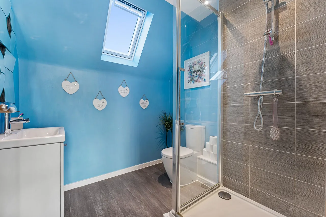 Ditton Drive, Halewood, L26, photo 16