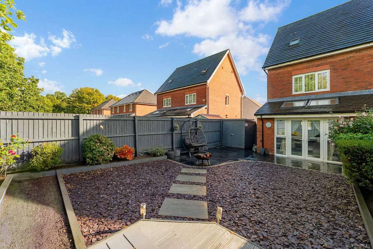 Ditton Drive, Halewood, L26, photo 9