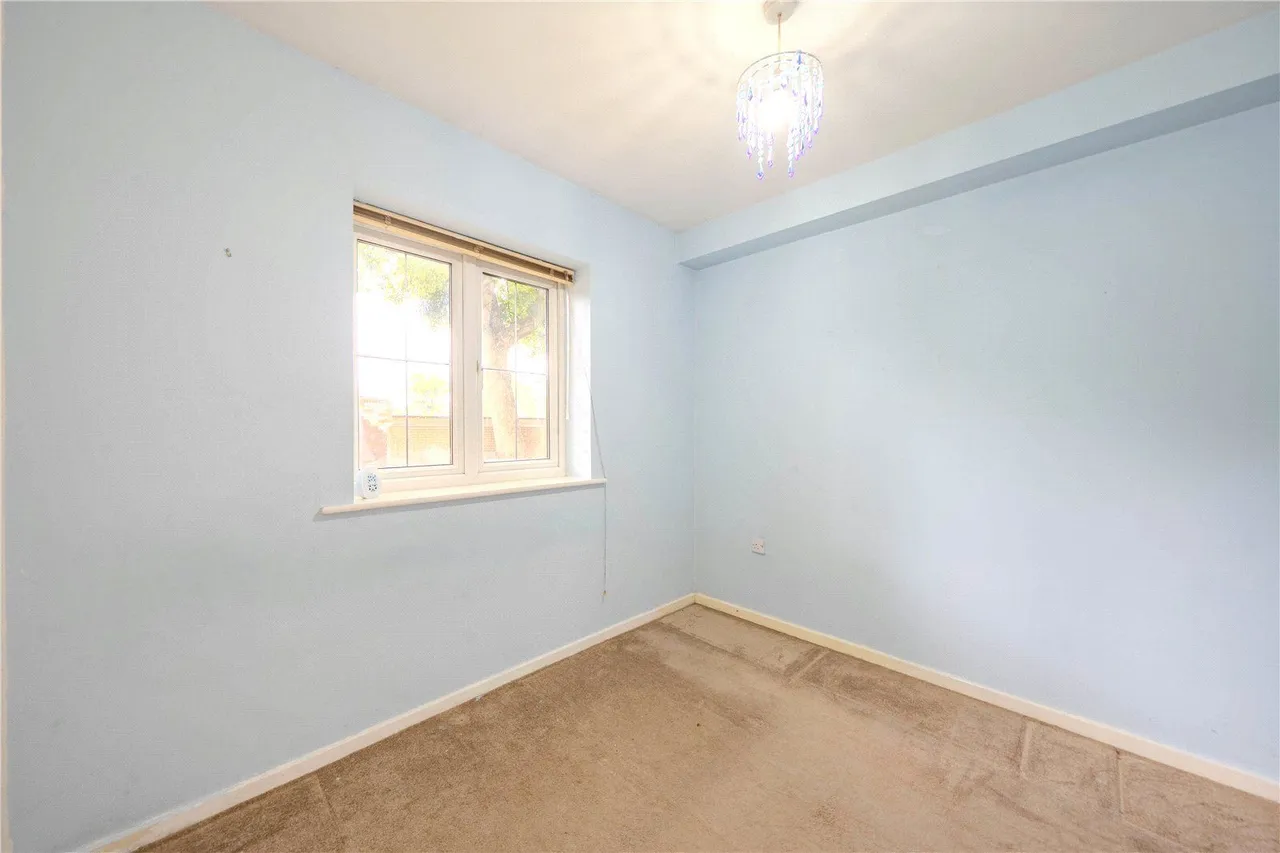 Windsor Court, Bramley, LS13, photo 8