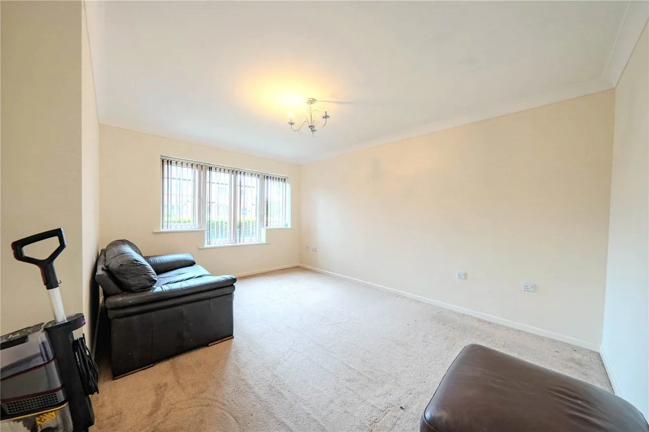 Windsor Court, Bramley, LS13, photo 3