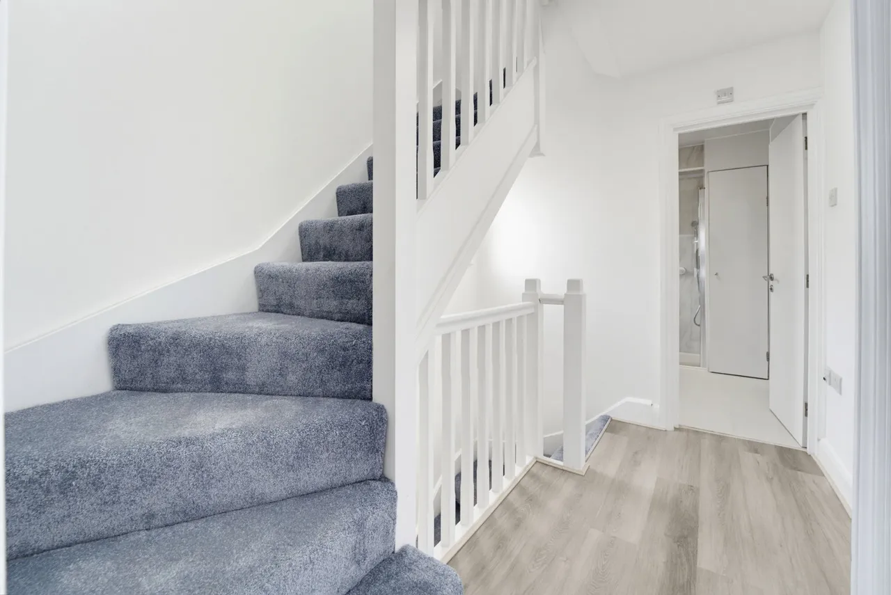 Rosebery Road, Hounslow, TW3, photo 14