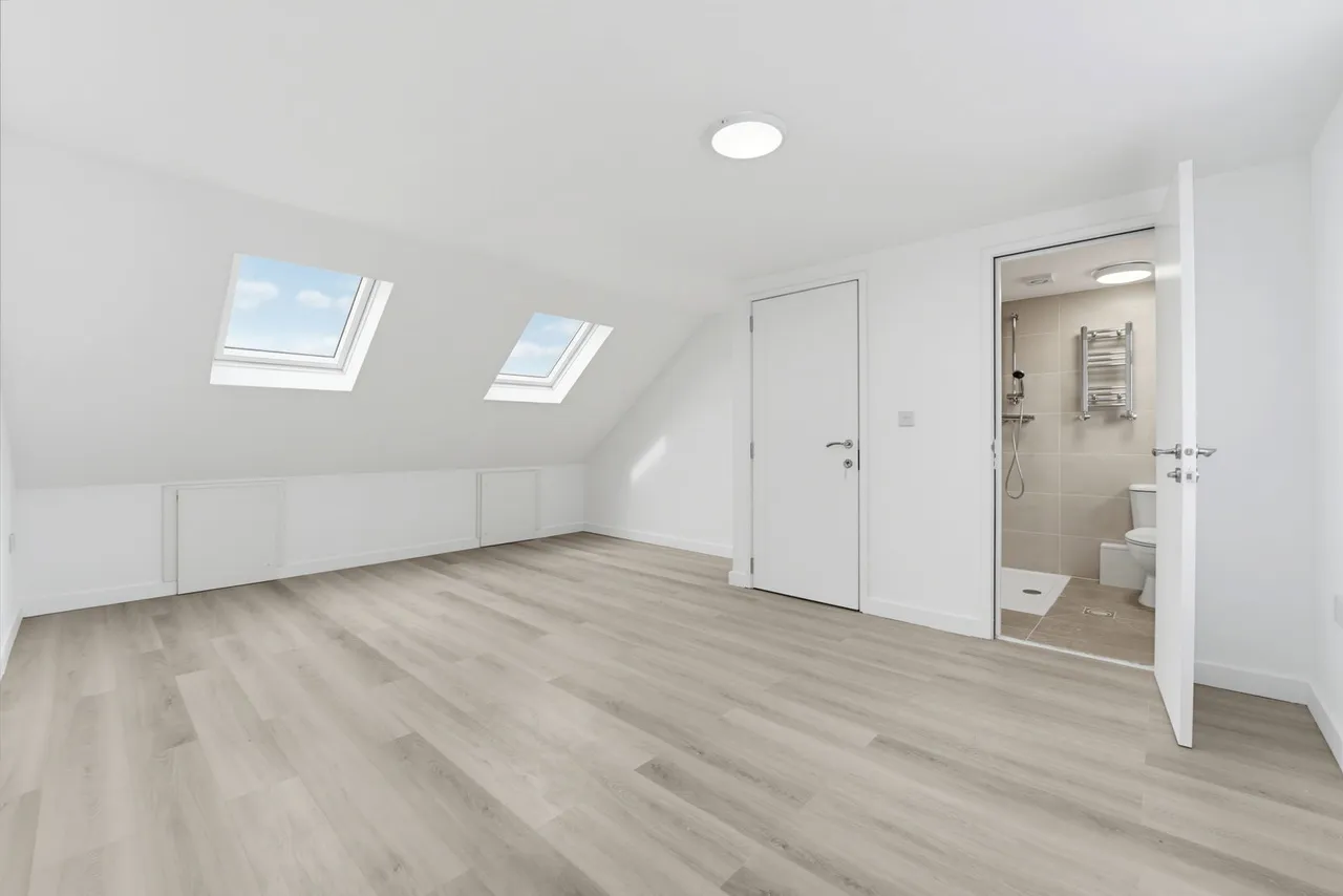 Rosebery Road, Hounslow, TW3, photo 16