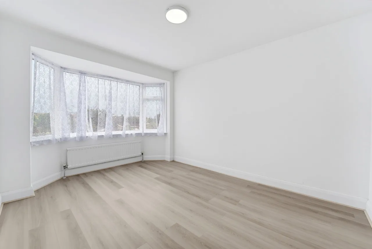 Rosebery Road, Hounslow, TW3, photo 11