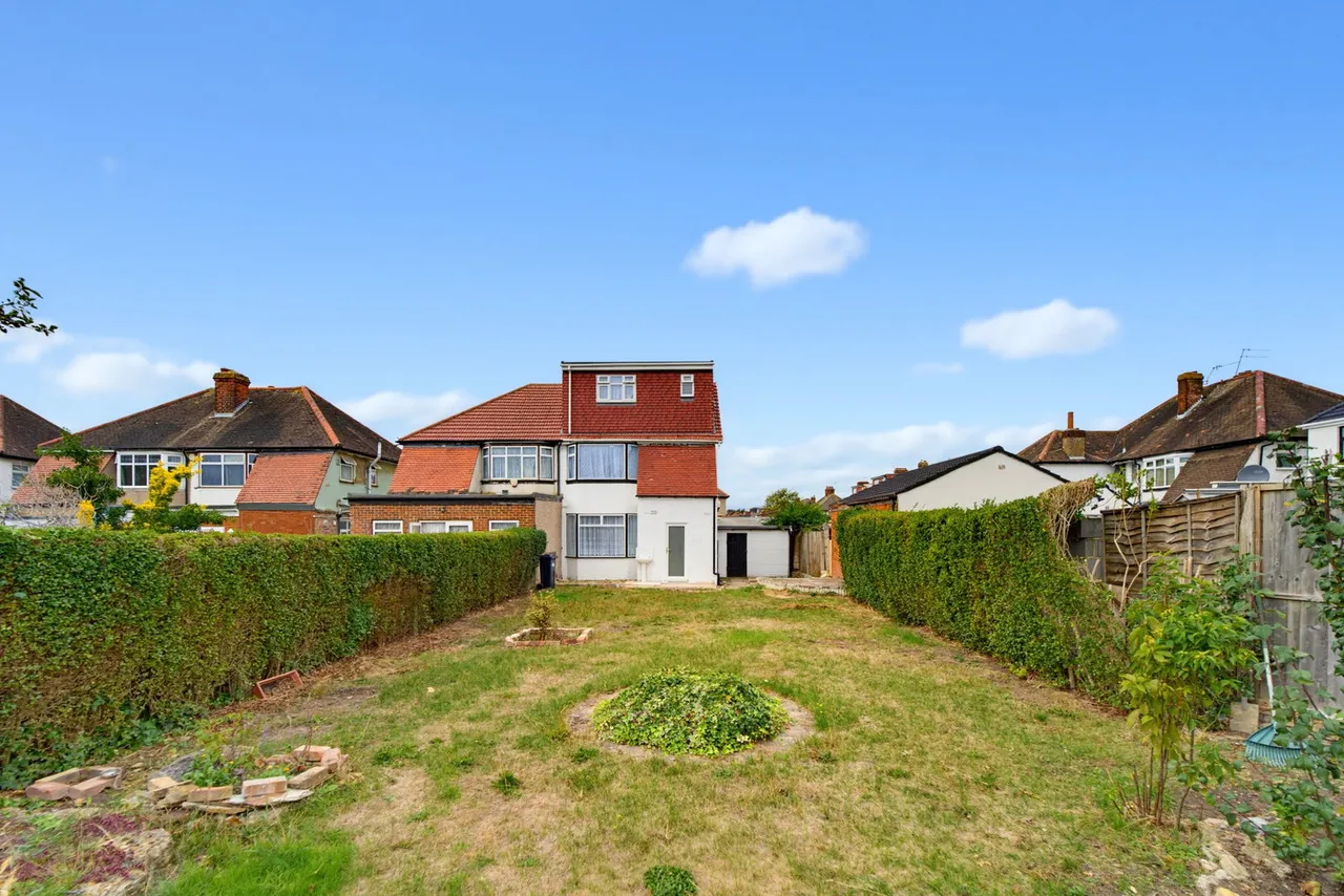 Rosebery Road, Hounslow, TW3, photo 19