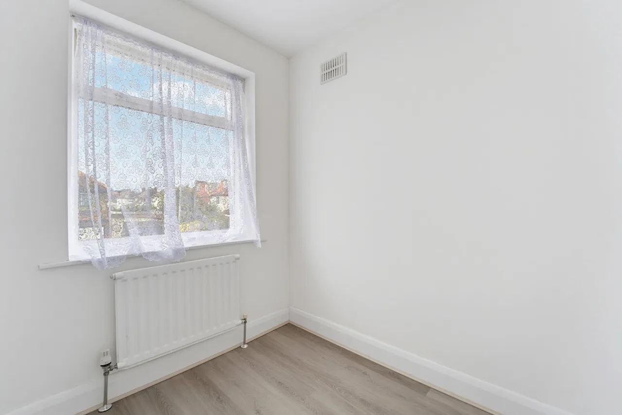 Rosebery Road, Hounslow, TW3, photo 12