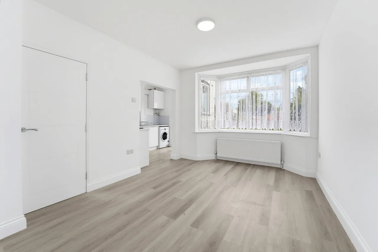 Rosebery Road, Hounslow, TW3, photo 5