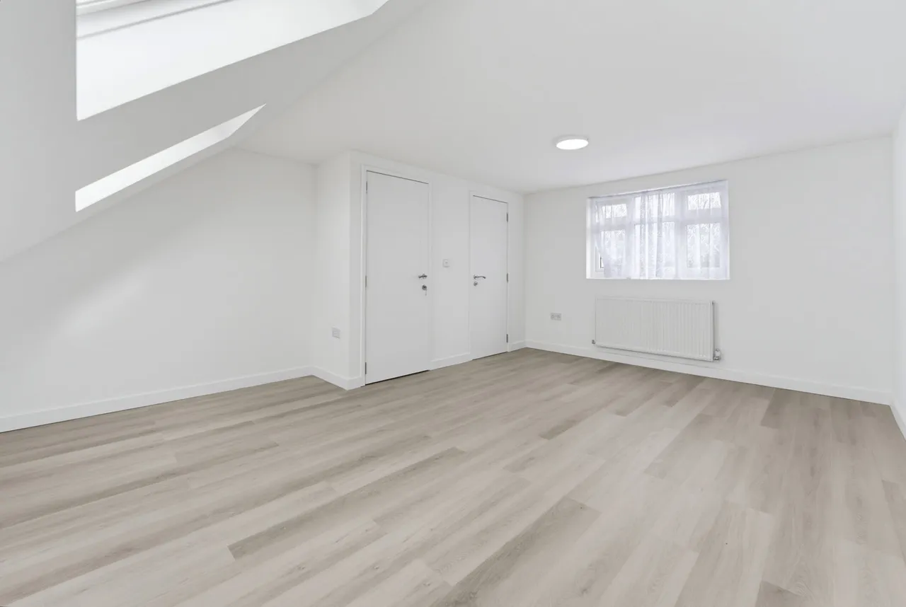 Rosebery Road, Hounslow, TW3, photo 17