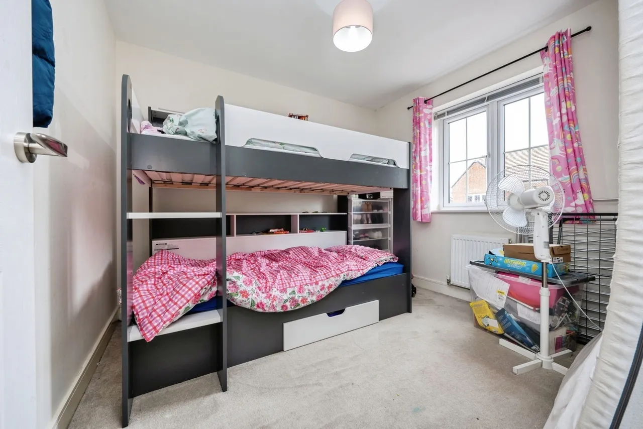 Dragonfly Crescent, Biddenham, Bedford, Bedfordshire, MK40, photo 9