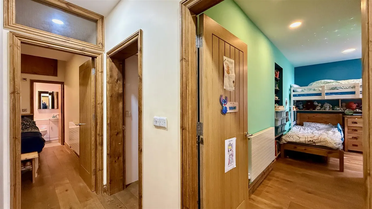Victoria Place, Barmouth, LL42, photo 6