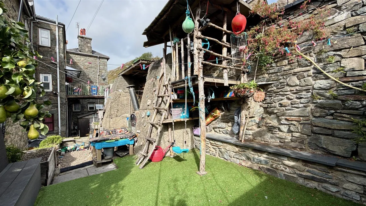 Victoria Place, Barmouth, LL42, photo 18