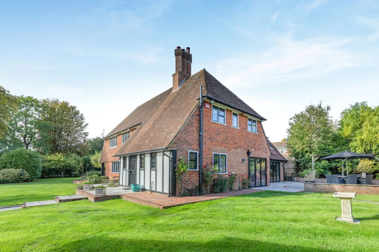 Links Lane, Rowlands Castle, PO9, photo 22