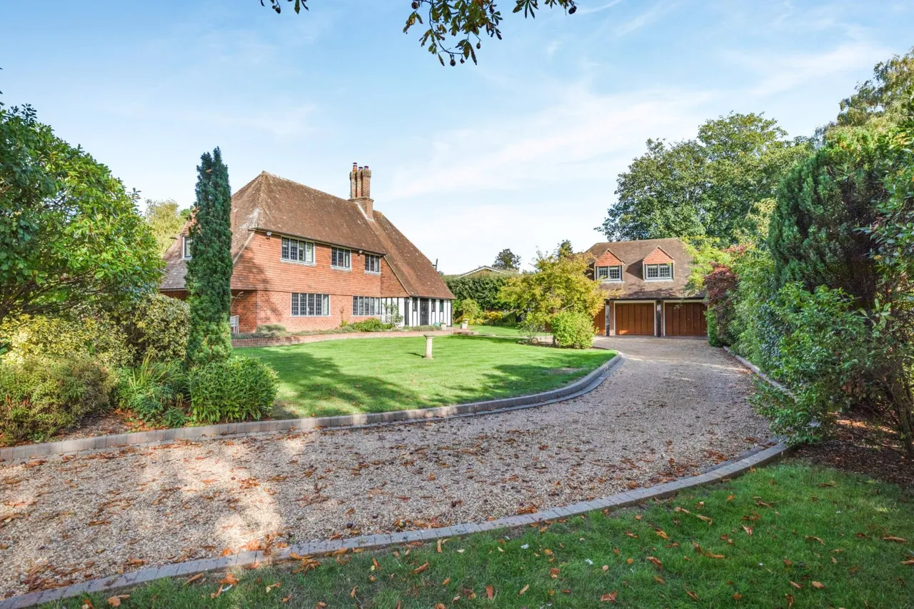 4 bed house for sale, Links Lane, Rowlands Castle, PO9