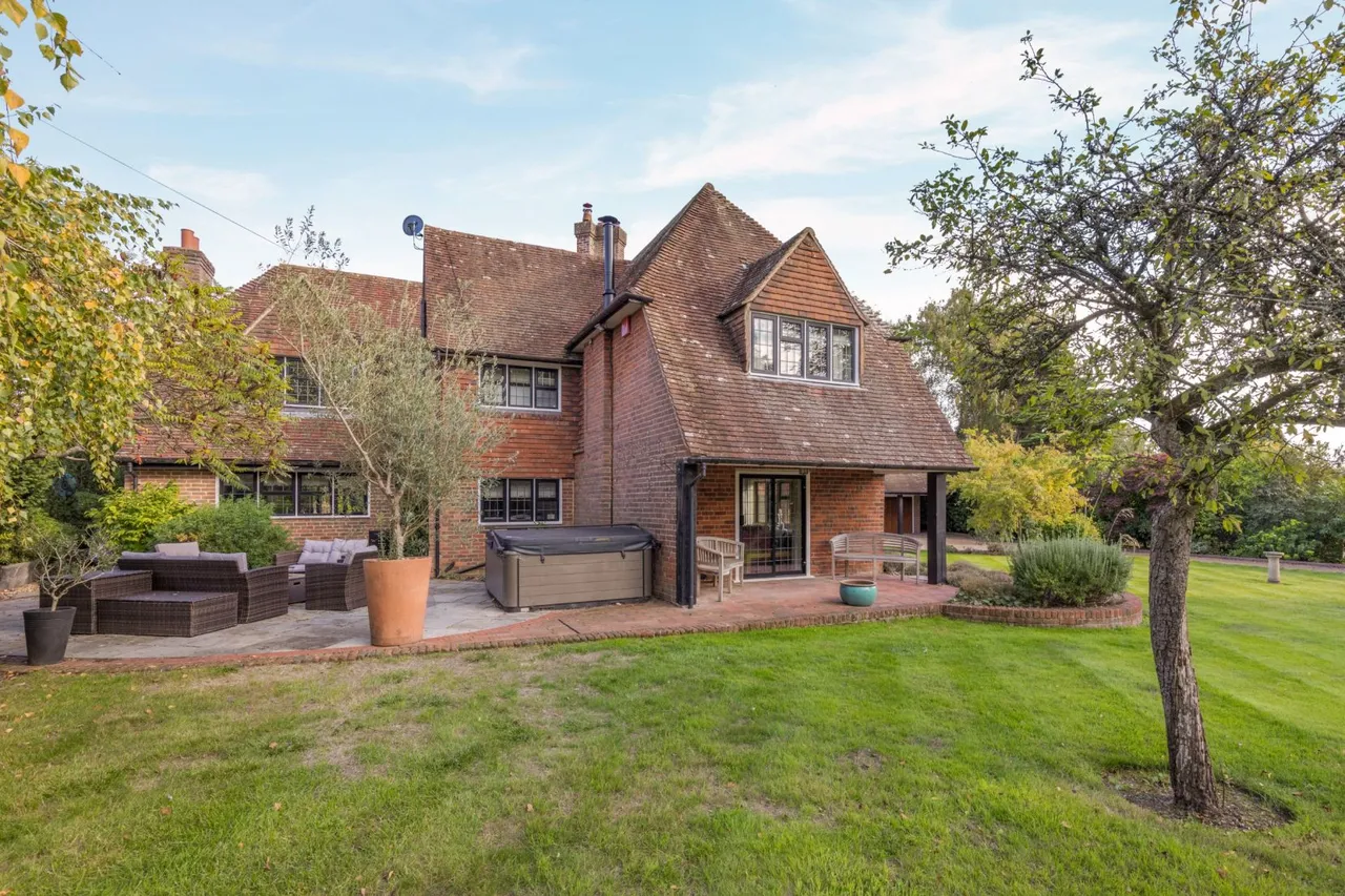 Links Lane, Rowlands Castle, PO9, photo 23