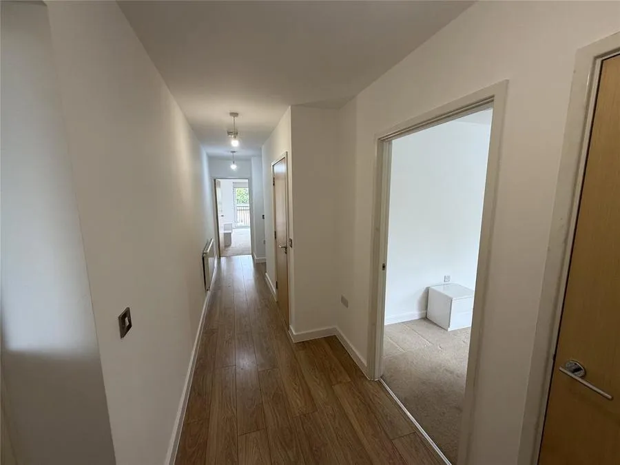 Telford Road, London, N11, photo 6
