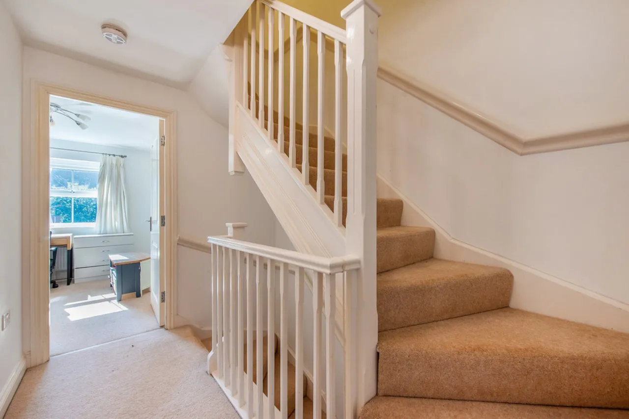 Goldcrest Way, Four Marks, GU34, photo 9