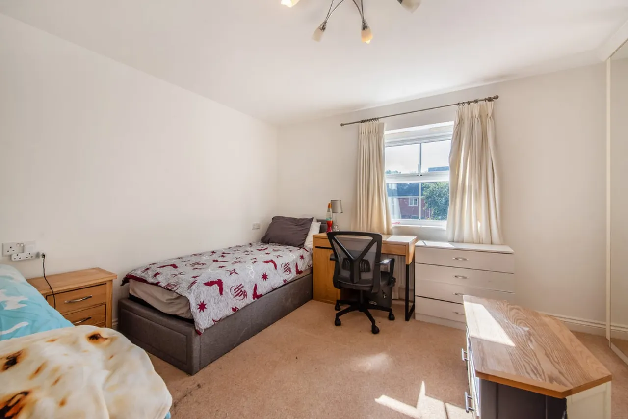 Goldcrest Way, Four Marks, GU34, photo 15