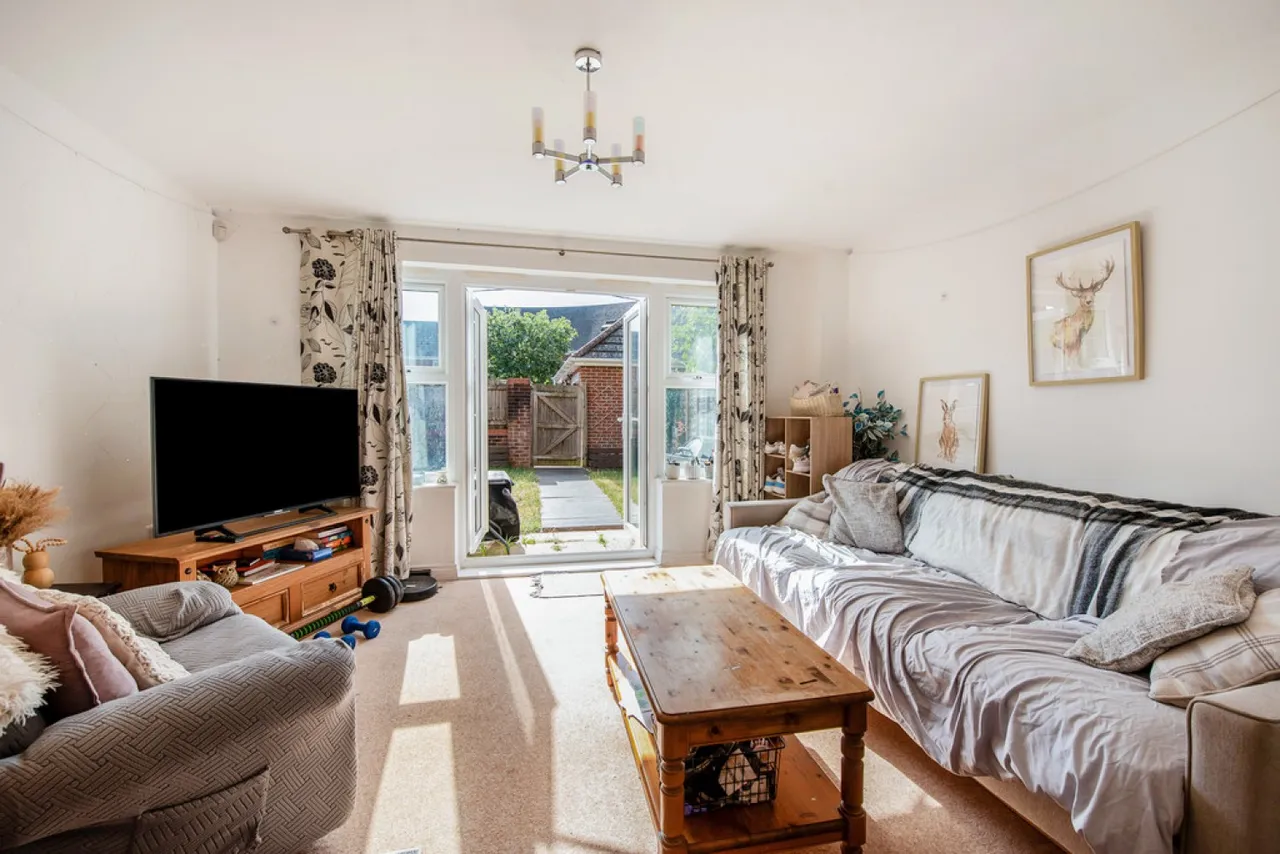 Goldcrest Way, Four Marks, GU34, photo 3
