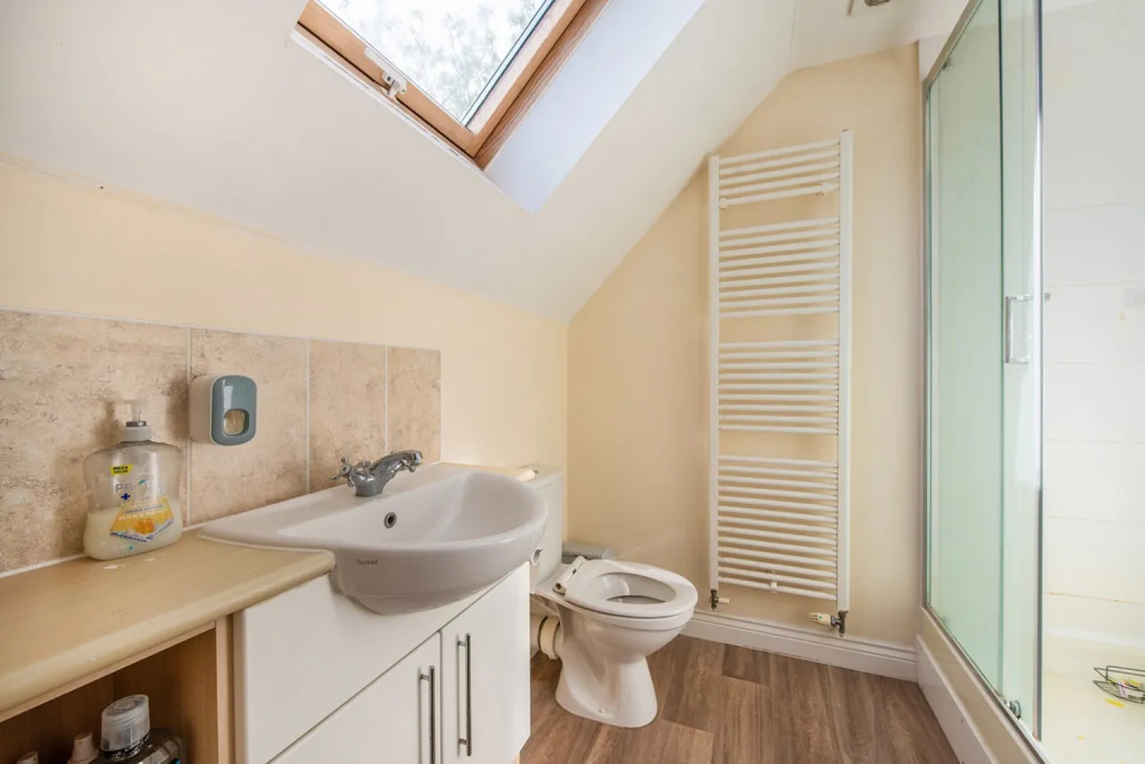 Goldcrest Way, Four Marks, GU34, photo 13