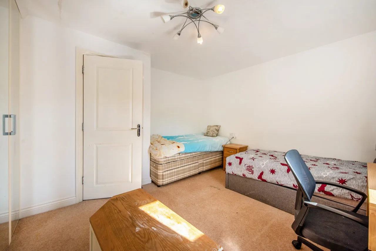 Goldcrest Way, Four Marks, GU34, photo 16