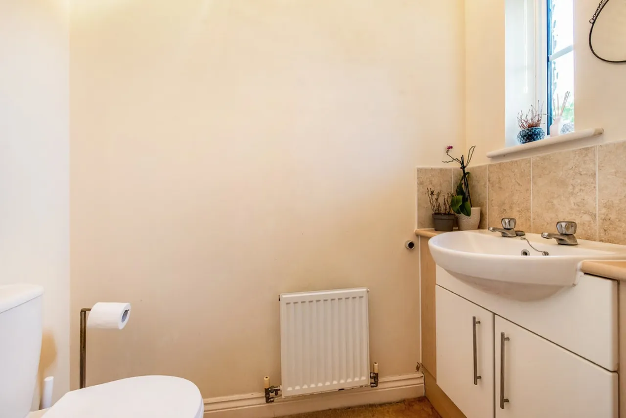 Goldcrest Way, Four Marks, GU34, photo 18
