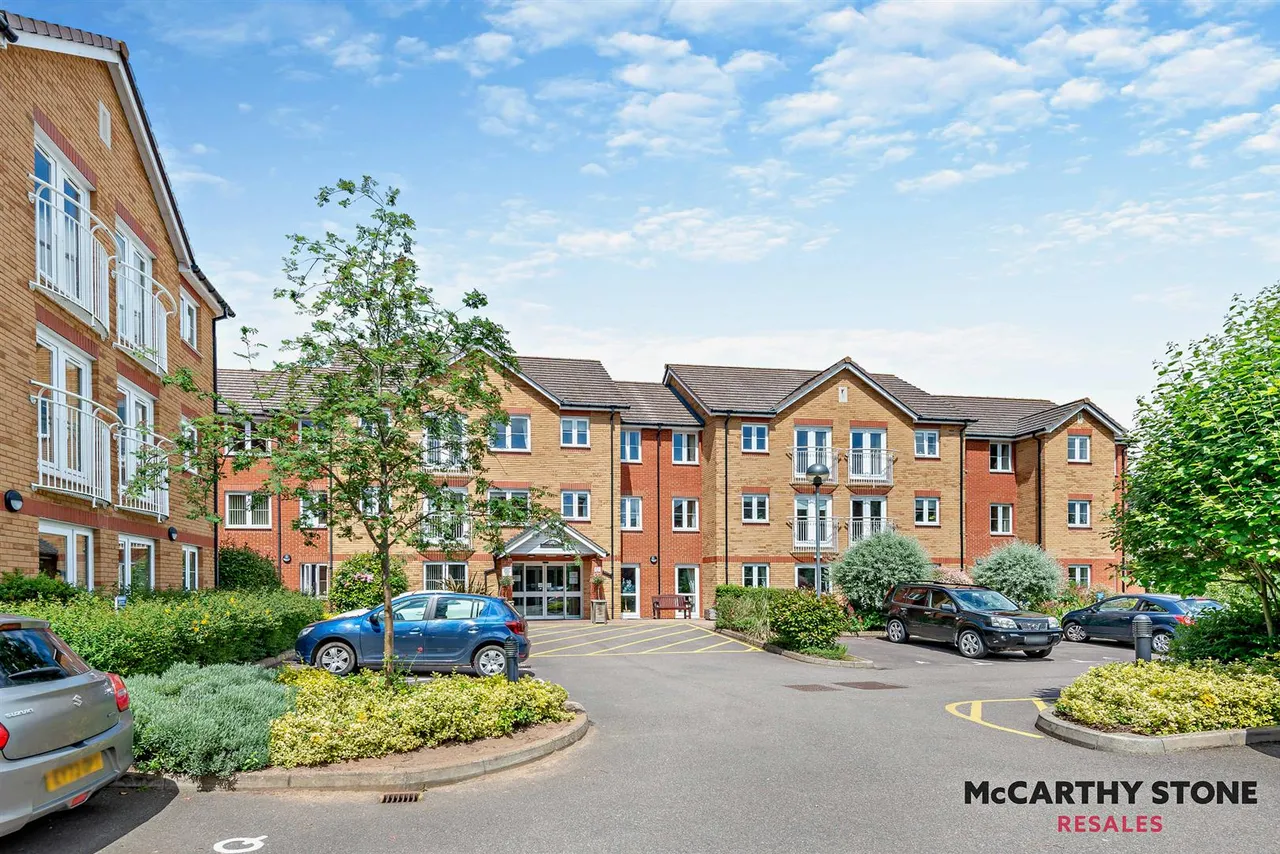 Goodes Court, Royston, SG8, photo 22